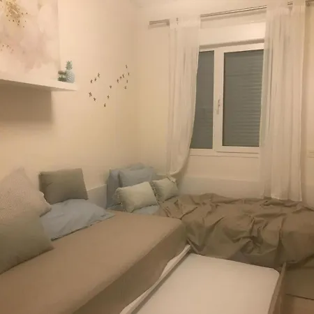 Casa Golondrino Lejlighed Estepona